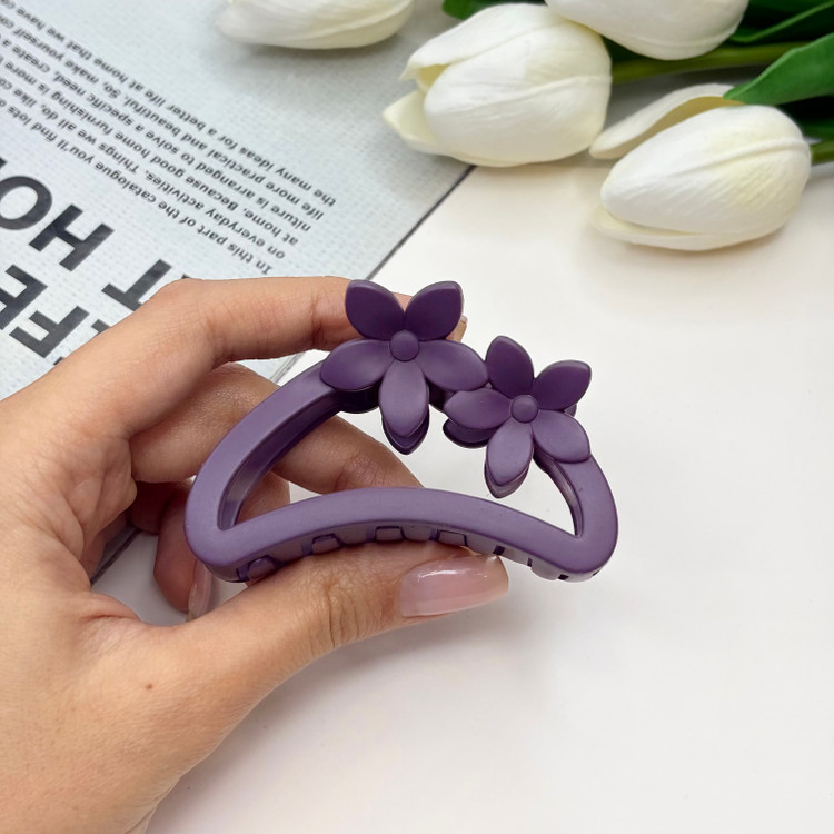 کلیپس نیم دایره مات دو گل سایز متوسط6.5cm