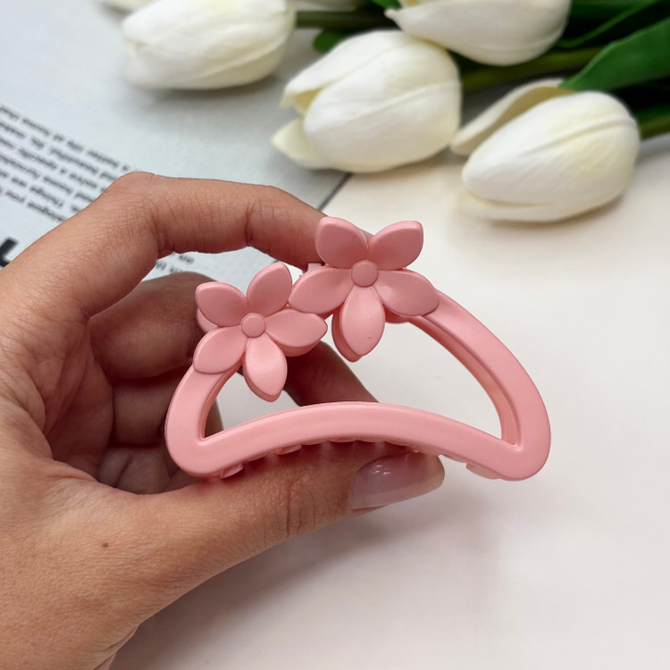 کلیپس نیم دایره مات دو گل سایز متوسط6.5cm