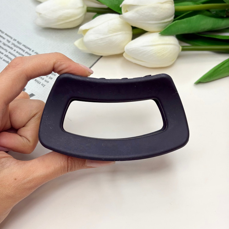 کلیپس طرح مستطیل خم سایز بزرگ9.5cm