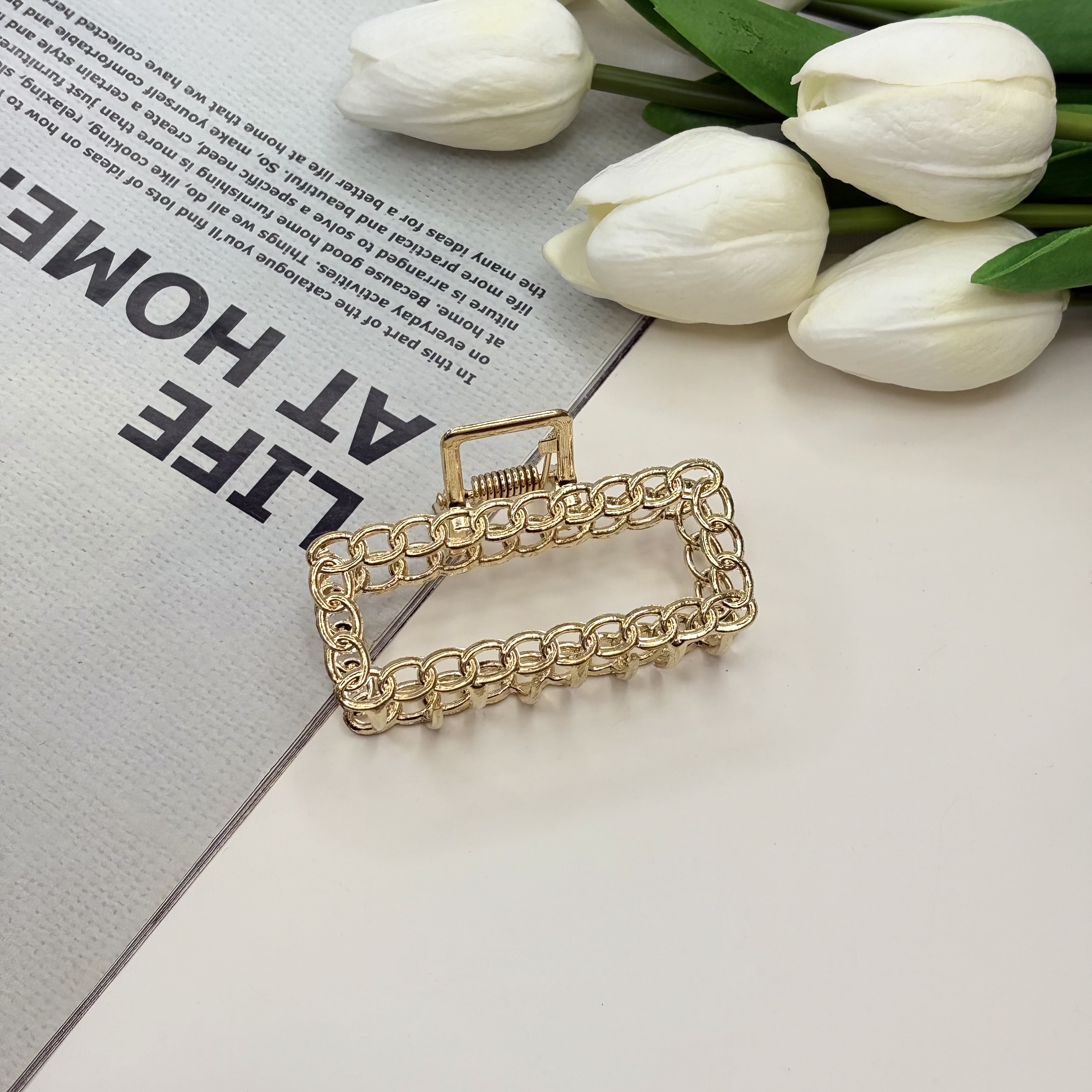 کلیپس فلزی طرح مستطیل کارتیر وارداتی با کیفیت سایز7cm