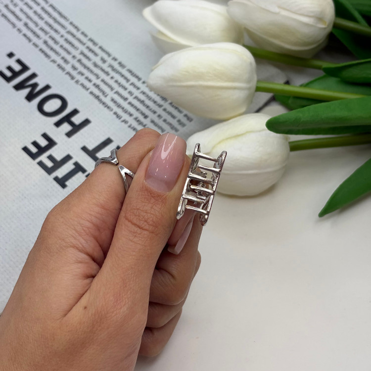 کلیپس فلزی طرح کروسان سایز کوچک2.5cm