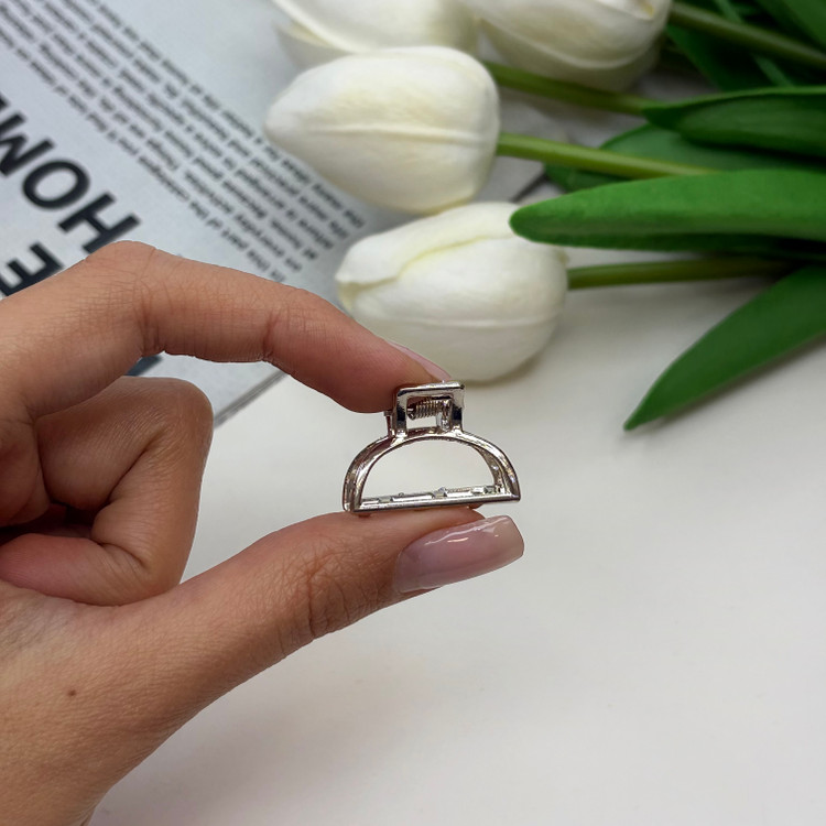 کلیپس فلزی طرح نیم دایره سایز کوچک2.5cm