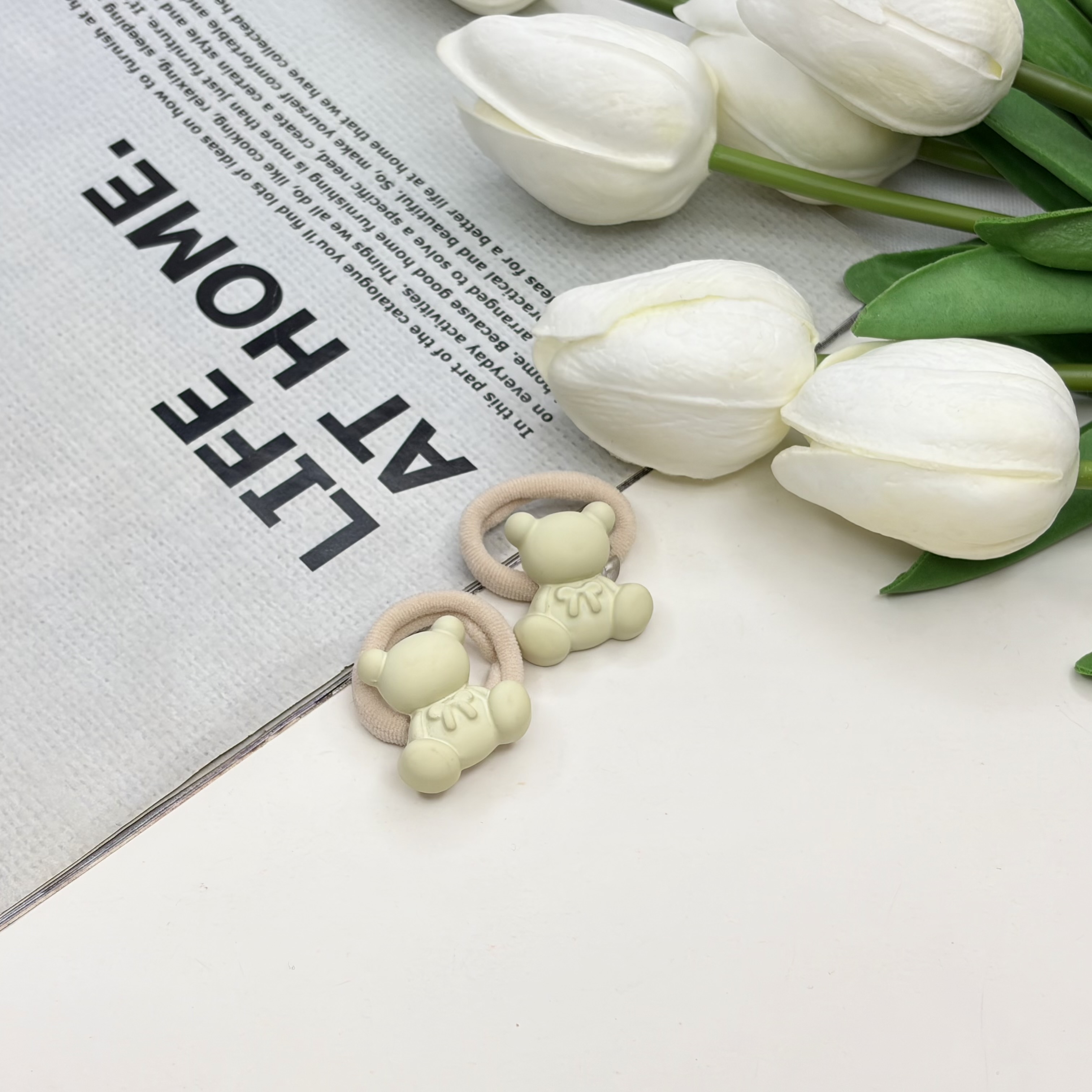 کش‌ موی حوله ای پیکسل طرح تدی رنگ‌‌ شیری کرم جفتی