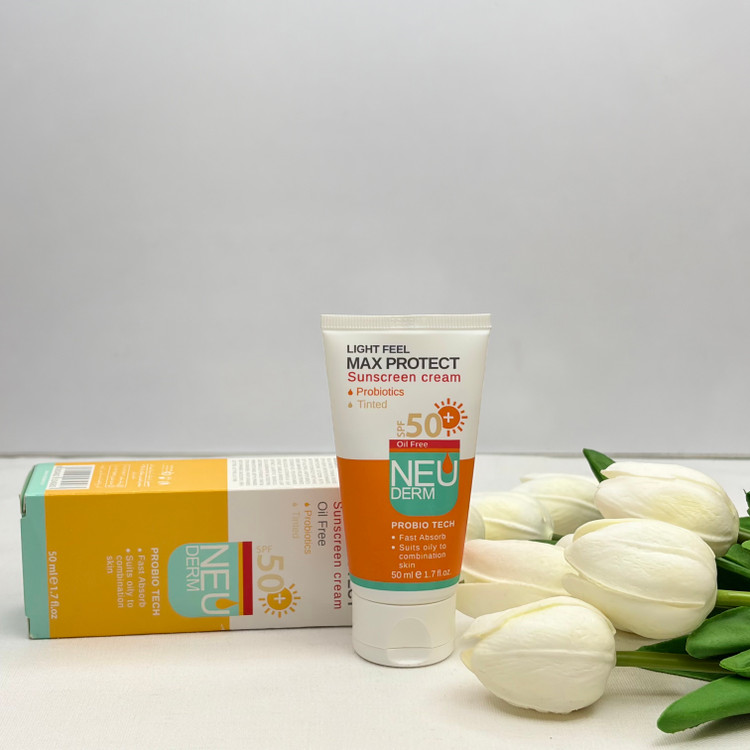 کرم ضدآفتاب مکس پروتکت رنگی نئودرم spf 50مناسب پوست های چرب و مختلط 50میل