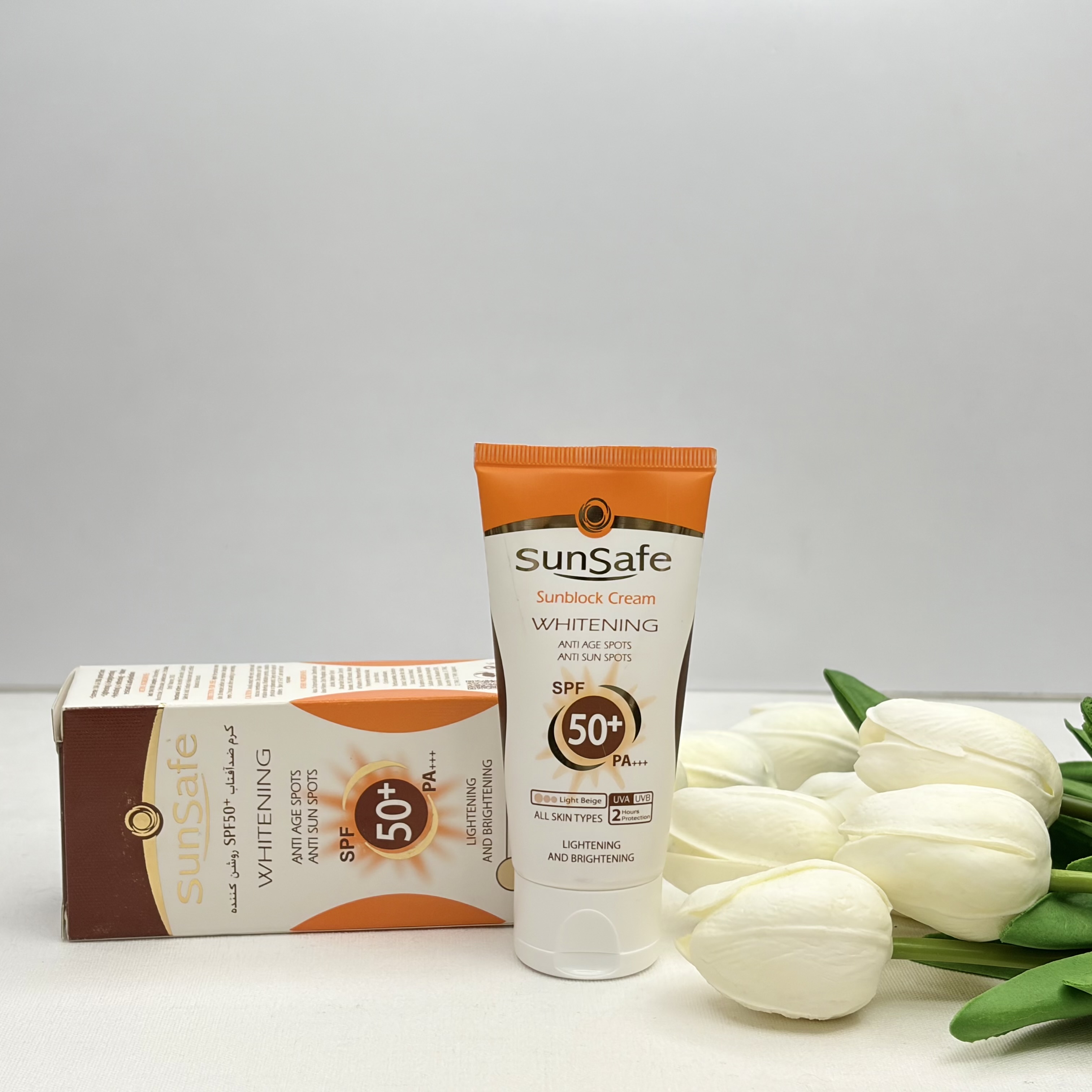 کرم ضدآفتاب رنگی سان سیف spf50 رنگ بژ روشن مناسب همه پوست ها