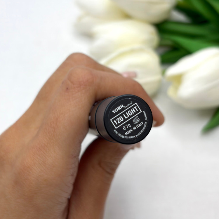 کانسیلر پد دار پرو استایل Pro Style Concealer اصلی حجم 7 گرم رنگ light شماره متوسط تا روشن با تناژ نچرال120