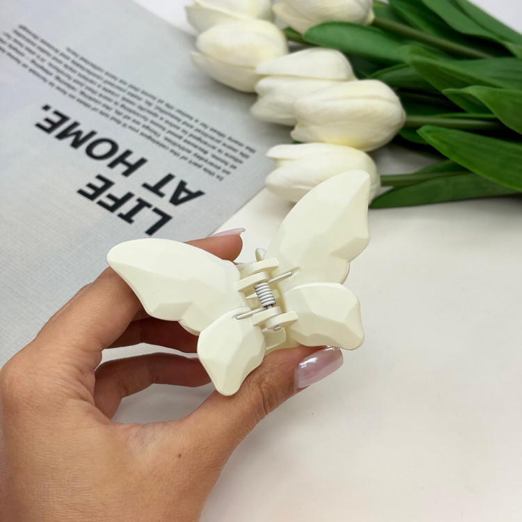 کلیپس طرح پروانه رنگ مات سایز بزرگ8cm