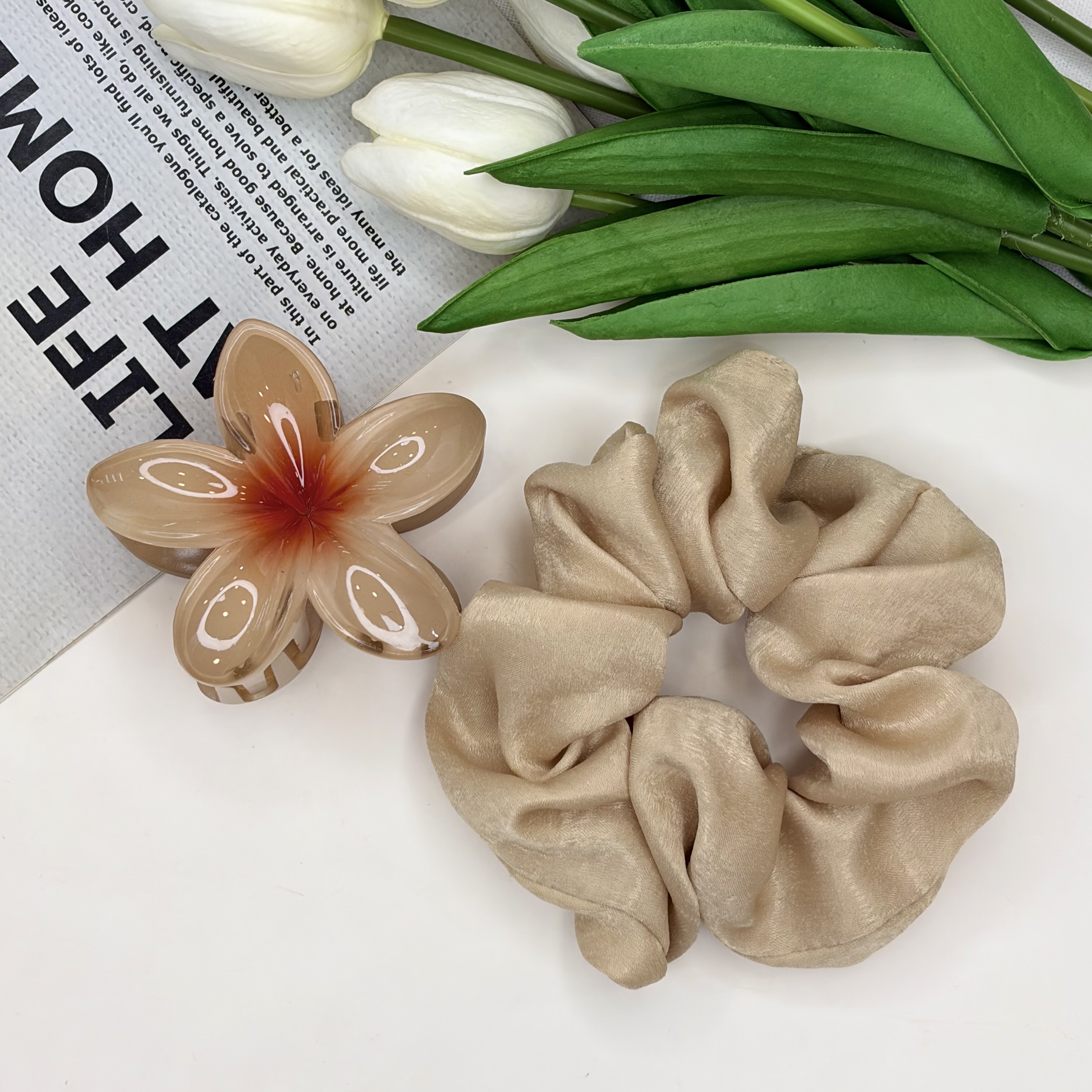 پک دوتایی کلیپس پلومریا و کش مو رنگ‌ نود7cm