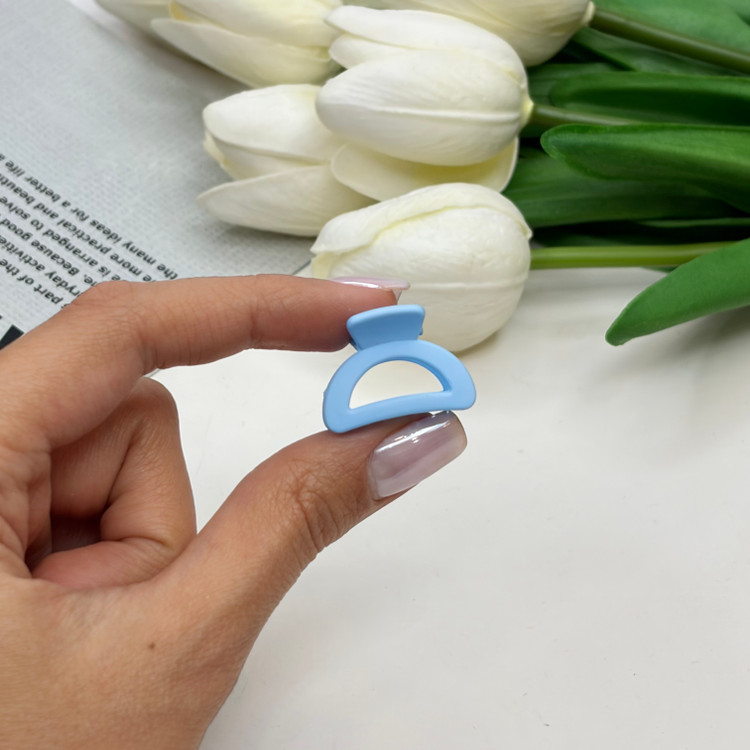 پک ۴تایی گیره مو تق تقی و کلیپس رنگ آبی گیر مو 6cm کلیپس ۲cm