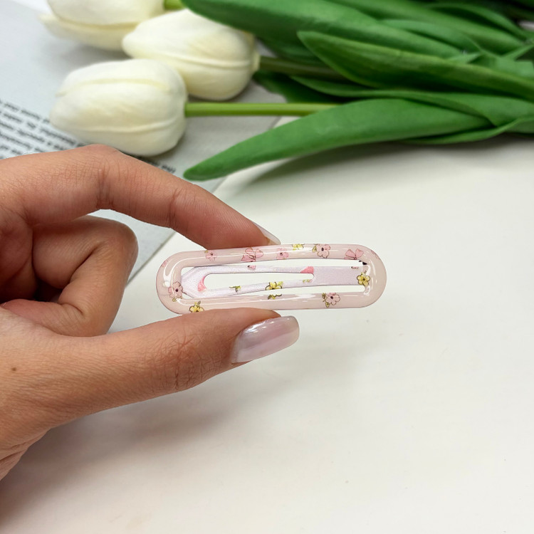 گیره مو براق جفتی تق تقی طرح گلدار وپینترستی رنگ صورتی کمرنگ6cm