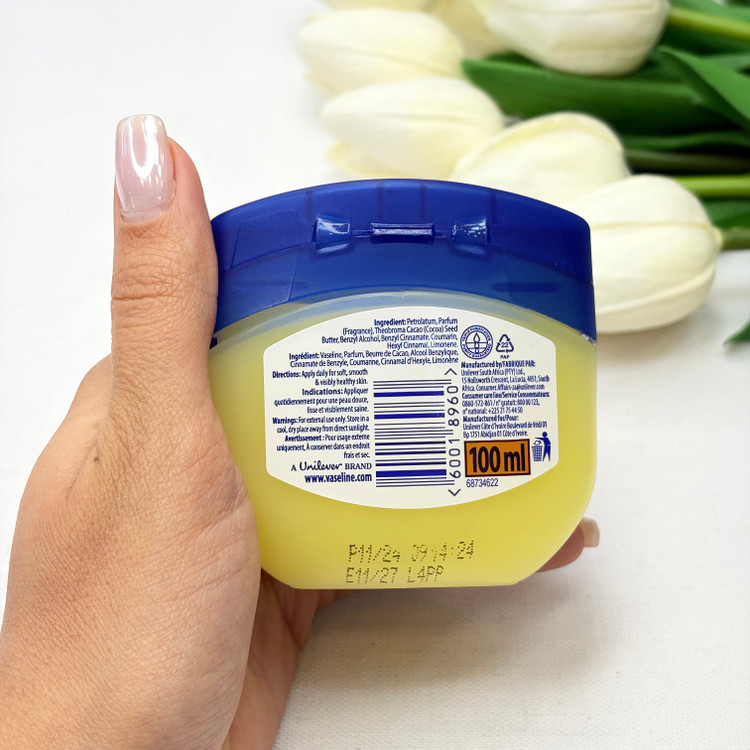 ژل کرم روغنی نرم کننده دست و بدن کاسه ای 100 میل حاوی کره کاکائو Blueseal Jelly Cocoa Butter