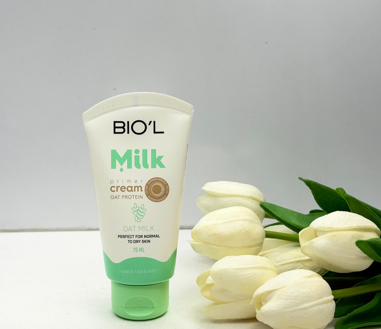 کرم مرطوب کننده دست و صورت بیول(biol) تیوپی حاوی پروتئین شیر و جو دوسر ۷۰میل مناسب پوست معمولی تا خشک
