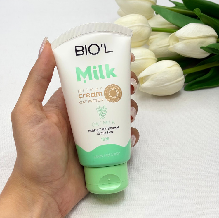 کرم مرطوب کننده دست و صورت بیول(biol) تیوپی حاوی پروتئین شیر و جو دوسر ۷۰میل مناسب پوست معمولی تا خشک