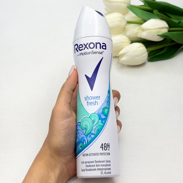 اسپری دئودرانت بدن مدل shower fresh بدون الکل با ماندگاری ۴۸ساعت۲۰۰میل