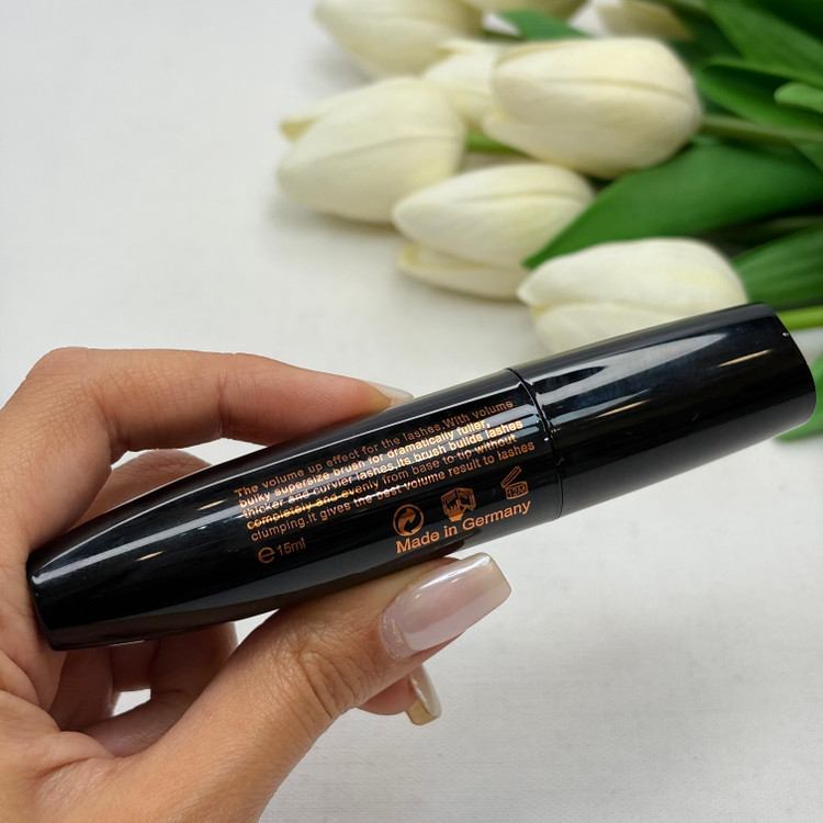 ریمل حجم دهنده قوی مدل کیفیت اماراتی مسترکوالیتیVOLUME UP FULL LASH