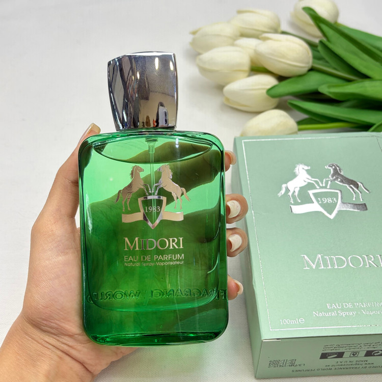 ادکلن مدل Midori رایحه خاص و اسپرت مردانه با ماندگاری زیاد ۱۰۰ میل مارلی سبز
