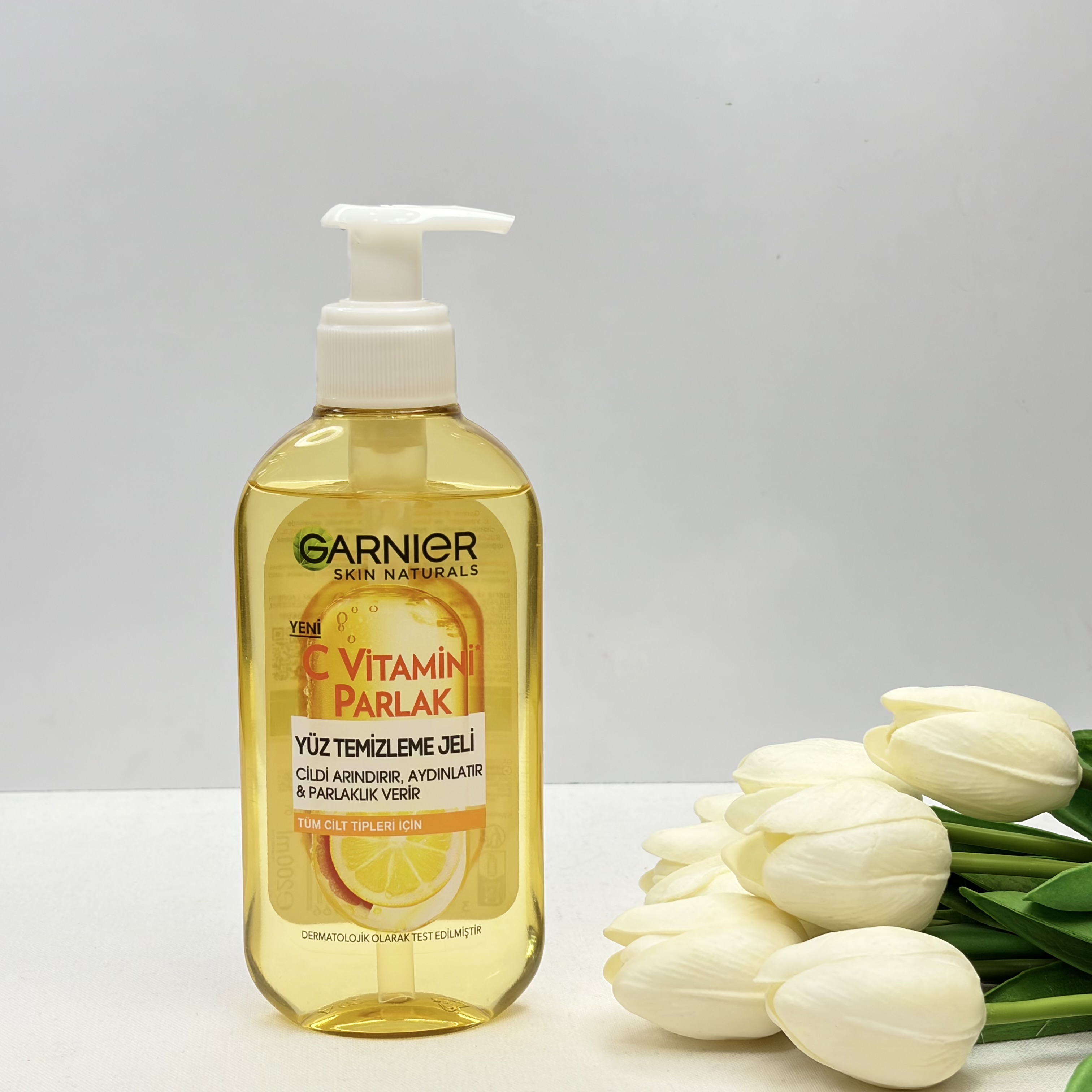 ژل شستشو صورت ویتامین C حجم 200ml