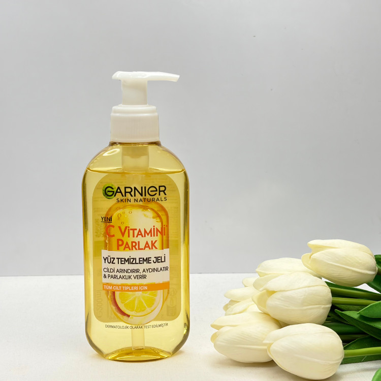 ژل شستشو صورت ویتامین C حجم 200ml