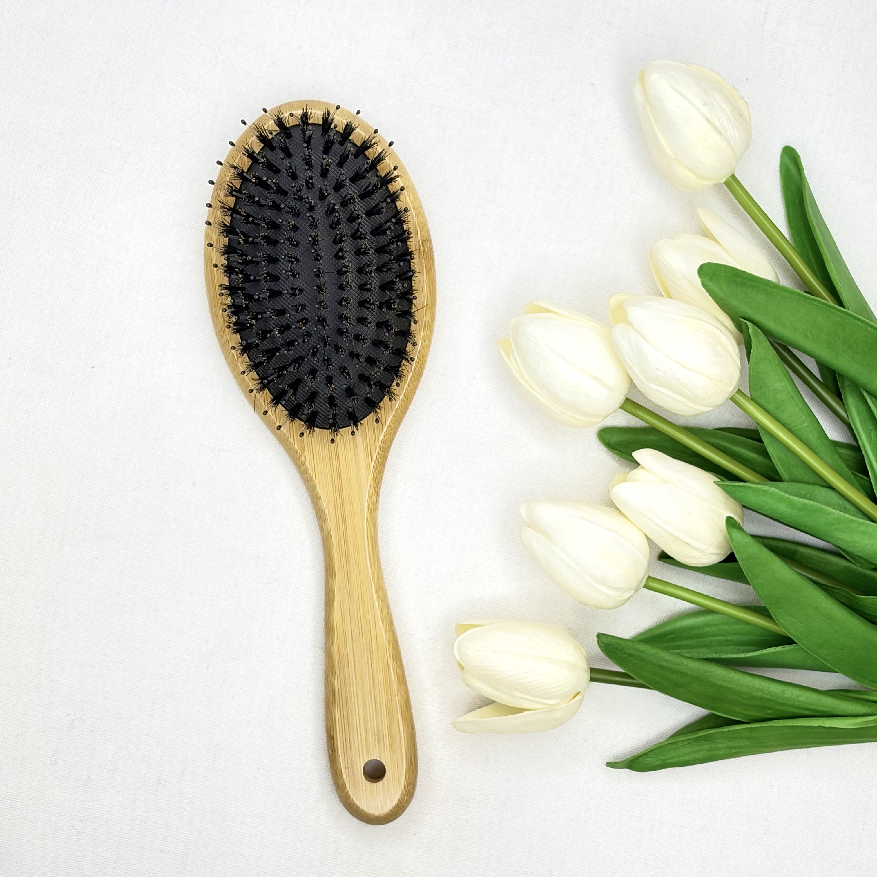 برس اکستنشن و گره باز کن ضد آب مو چوبی طرح بیضی