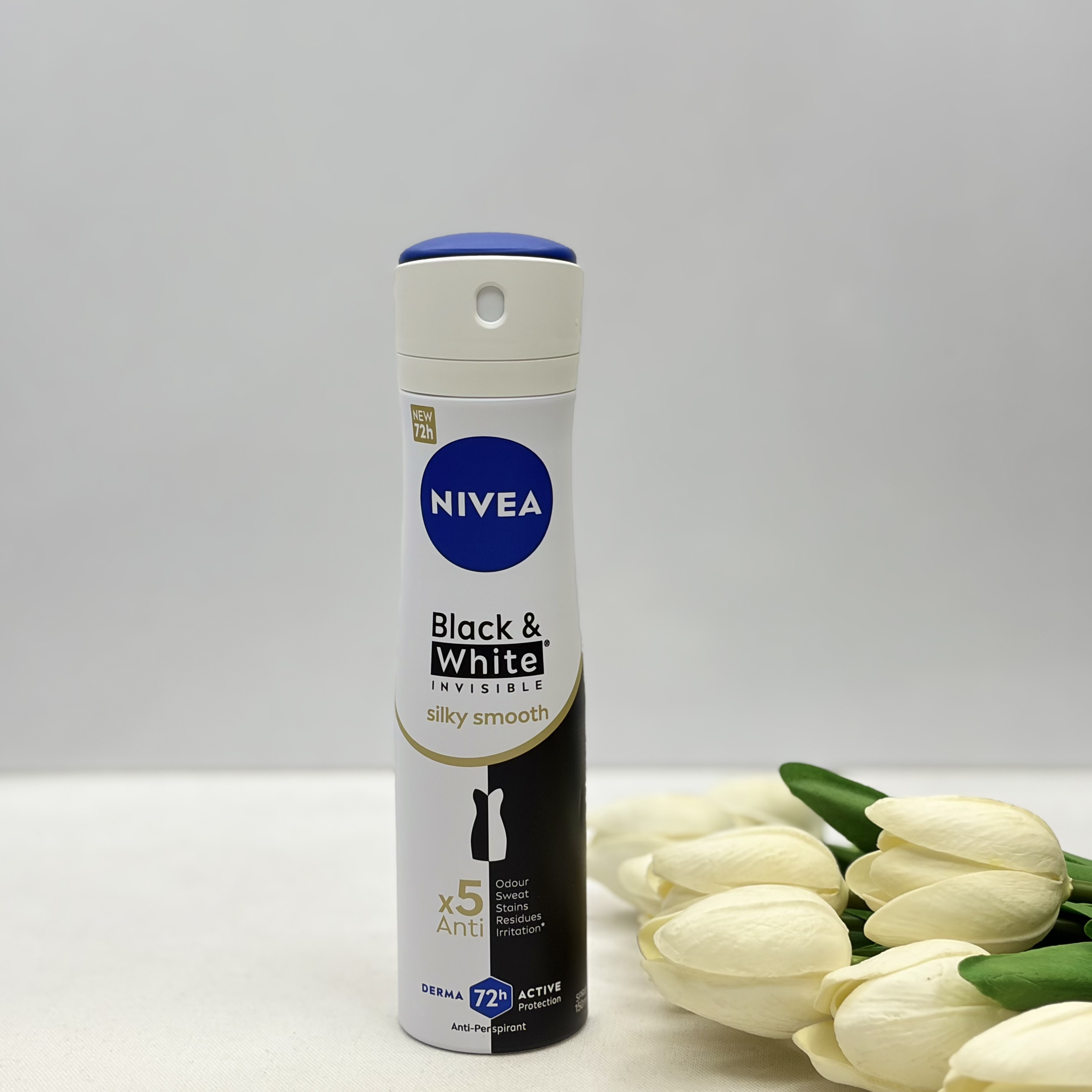 اسپری دئودرانت بدن رایحه BLACK AND WHITE (silky smooth)ماندگاری ۷۲ساعت بدون الکل ۱۵۰میل