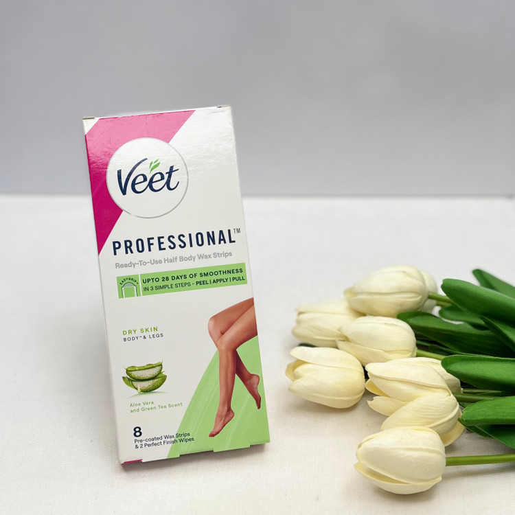 نوار مو بر ویت Veet مدل Professional مناسب پوست های خشک بسته ۸ عددی همراه با پد روغن ضدالتهاب