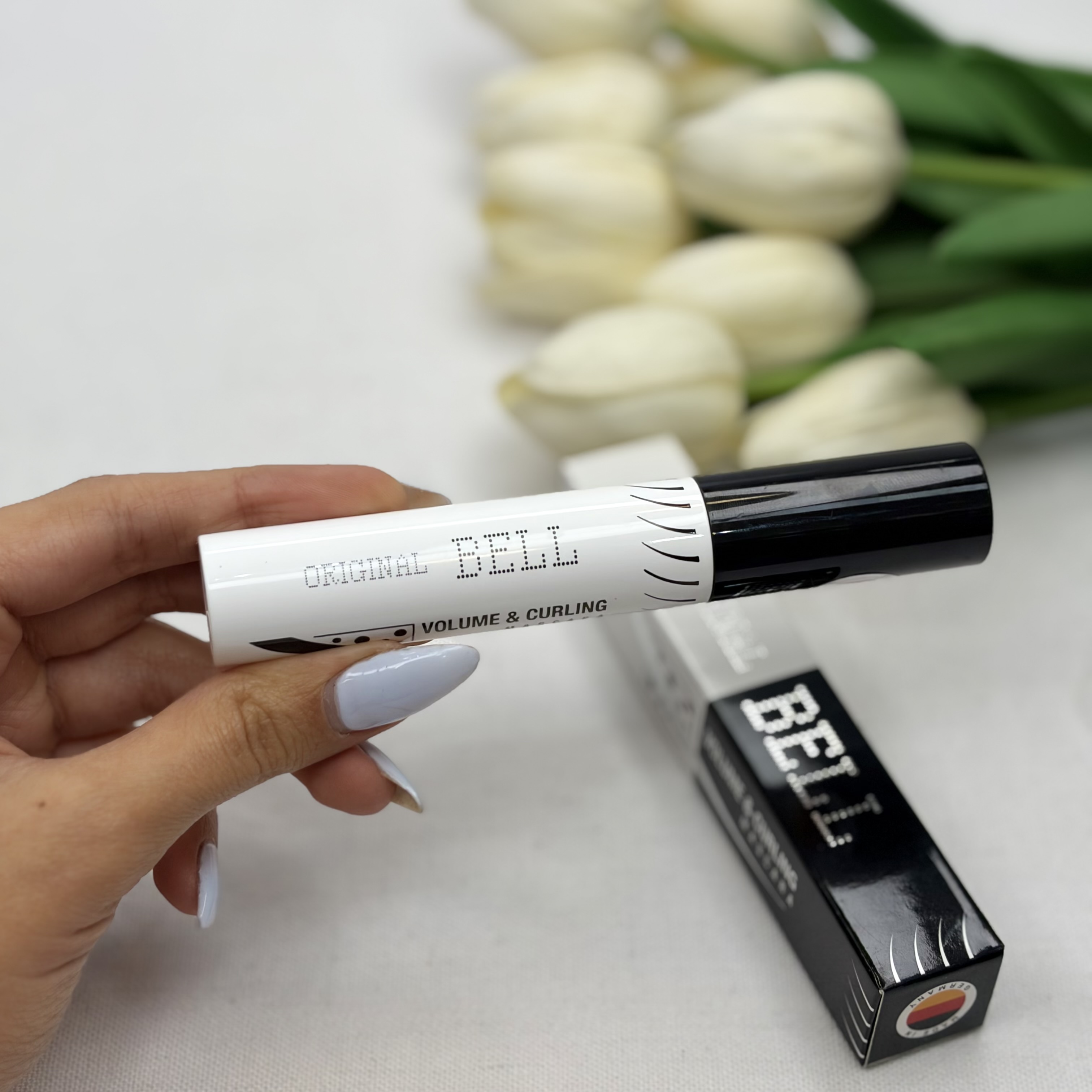 ریمل حجم دهنده بسیار قوی و فوق العاده مشکی فرکننده کربن بلک ضدحساسیت کیفیت اصلی مدل Volume and Curling