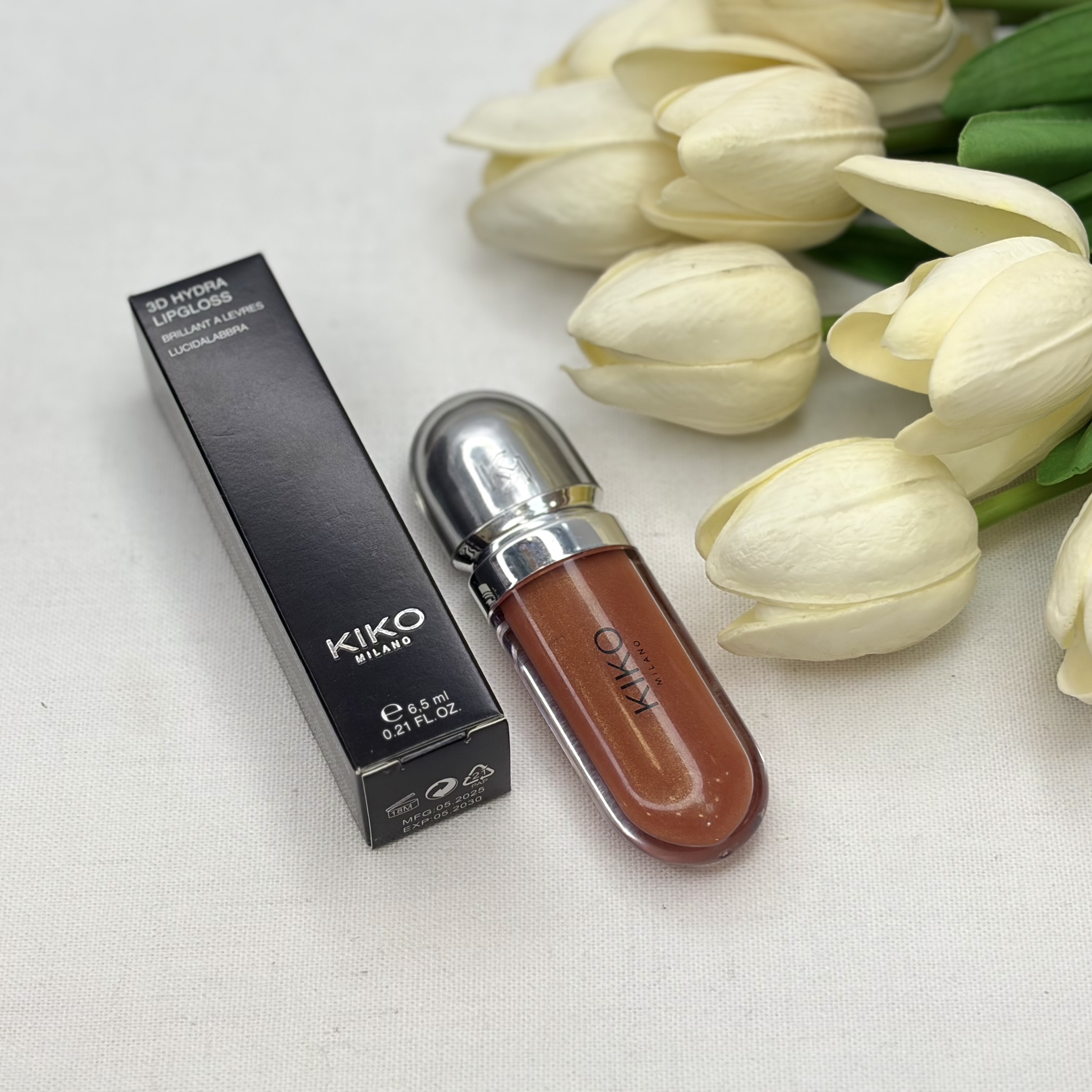 لیپ‌گلاس آبرسان سه بعدی ۶.۵ میل کیفیت‌مستر کوالیتی مدل 3d Hydra effect moisturising Lipglossشماره18