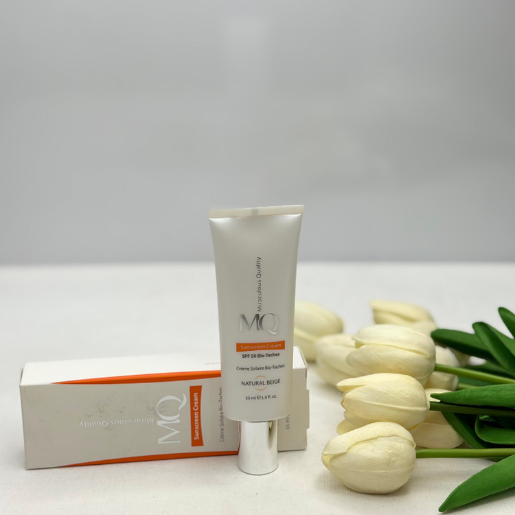 کرم ضد آفتاب SPF50 ضدلک bio-taches ام کیو MQ مدل Creme Solaire Sans Huileبژ طبیعیNatural Beigeمناسب انواع پوست و پوست مستعد لک55ml
